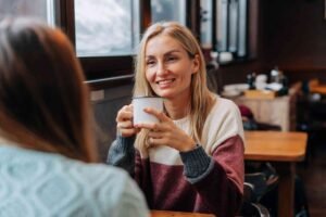 Mature Women Dating Profile Samples: How to Write Authentic and Attractive Profiles
